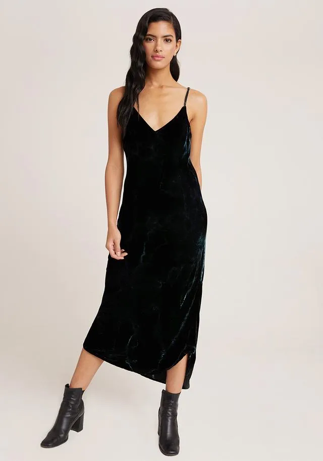 Bella Dahl - Bias Slip Dress in Midnight Emerald Velvet