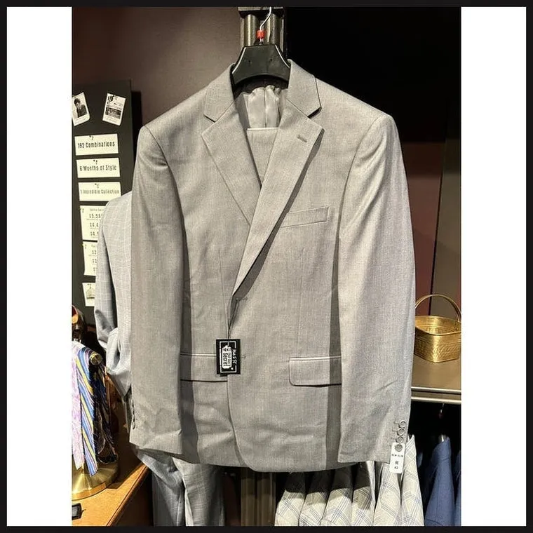 Classic Fit 2-Button Suit (Solid Grey)