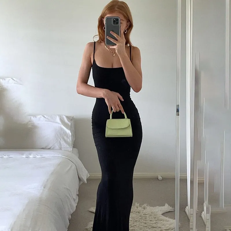 Hannah Slim-Fit Maxi Dress