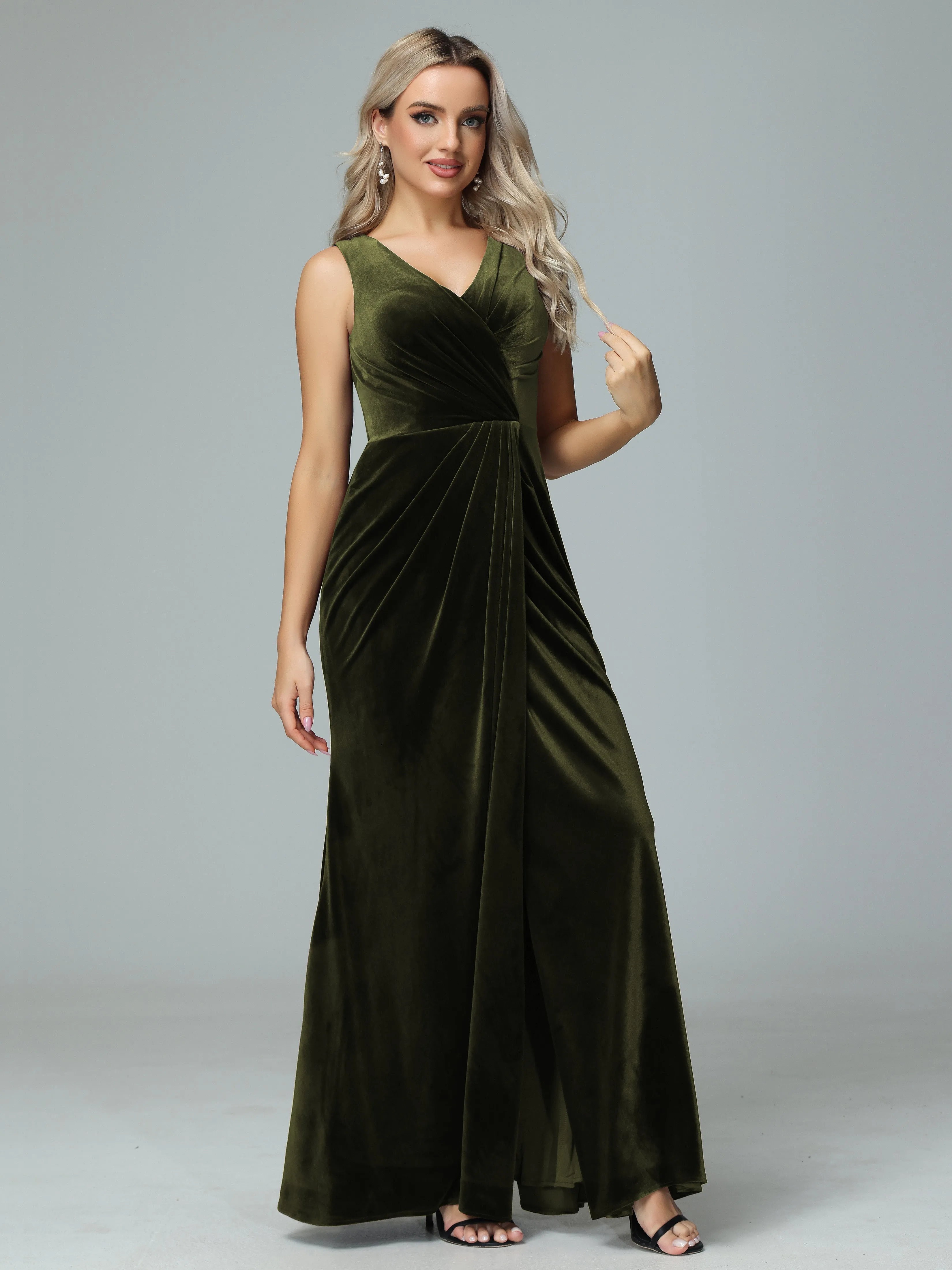 Sheath V-neck Velvet Formal Bridesmaid Dresses