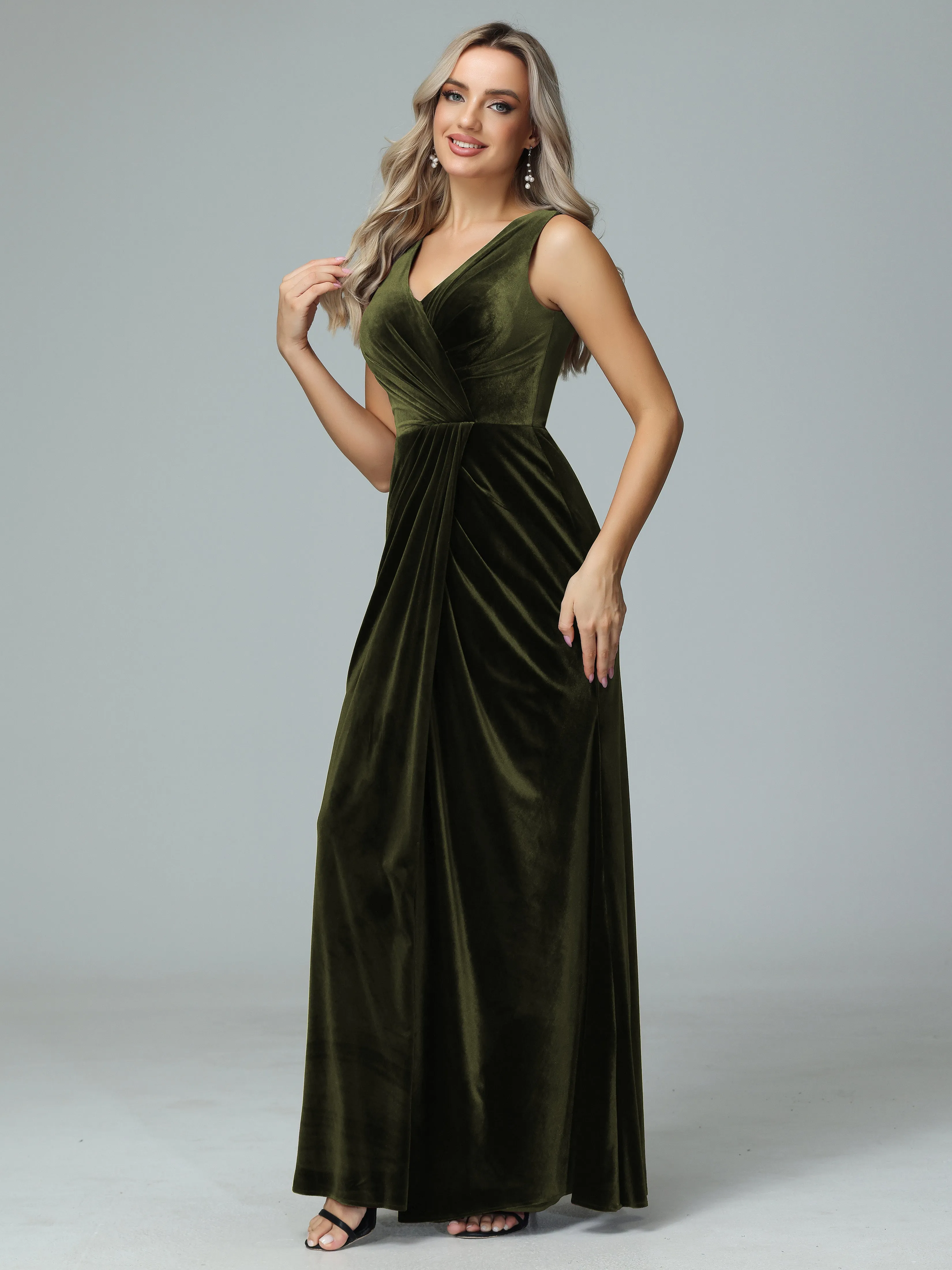 Sheath V-neck Velvet Formal Bridesmaid Dresses